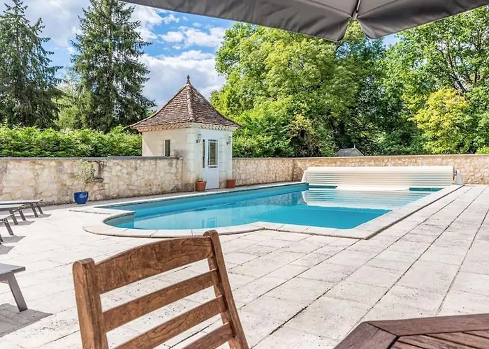 Prázdninový dům Beautiful French Villa, Sleeps 8, Private Pool & Starlink Wifi Bourdeilles